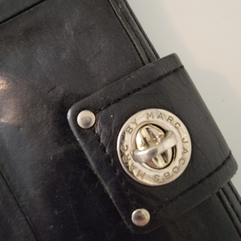Black Wallet